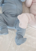 A close-up of the foot grip feature available on sizes 6/12 months and up.